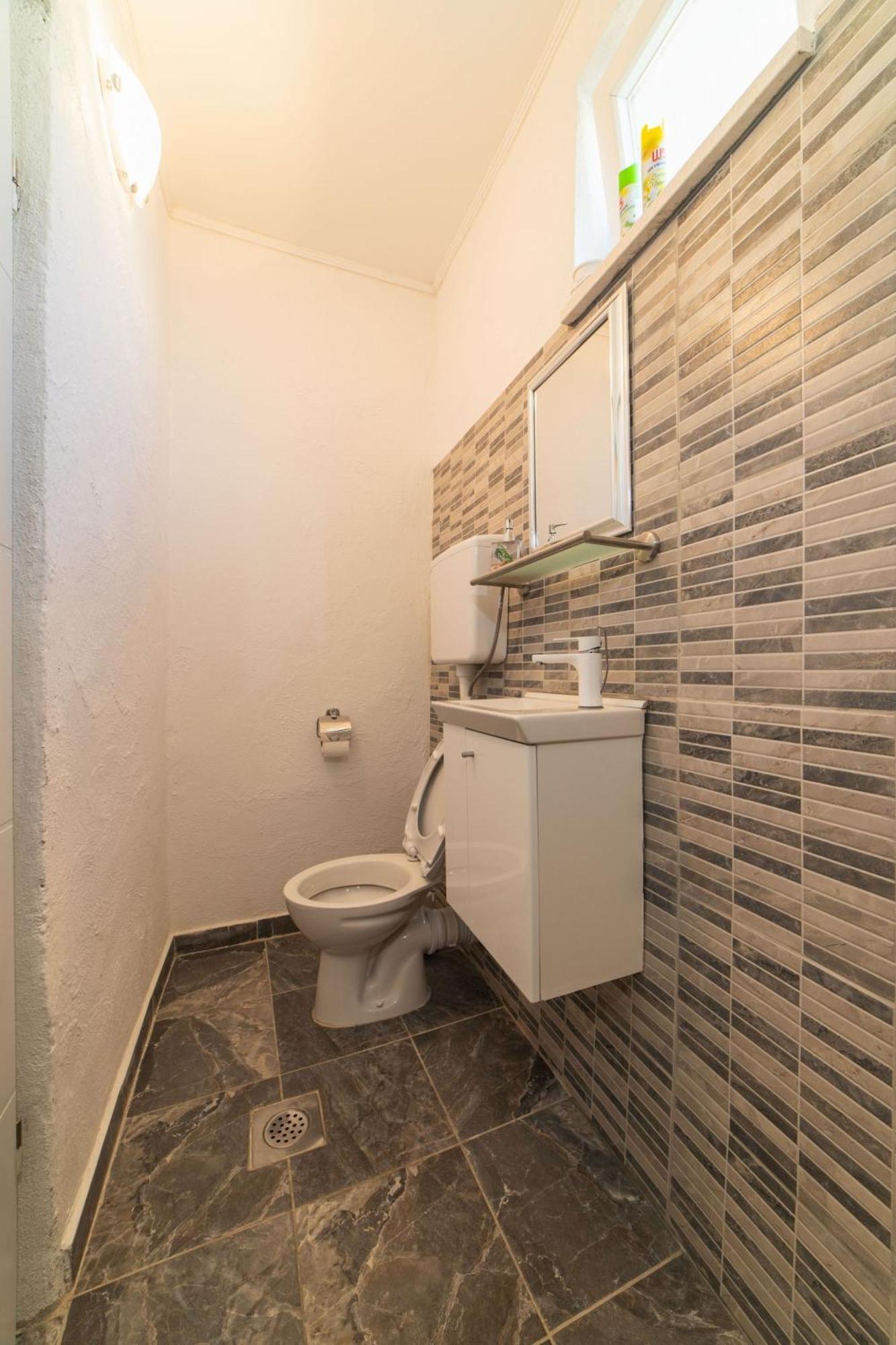Apartment Livaja Kaštel Novi Pokój zdjęcie